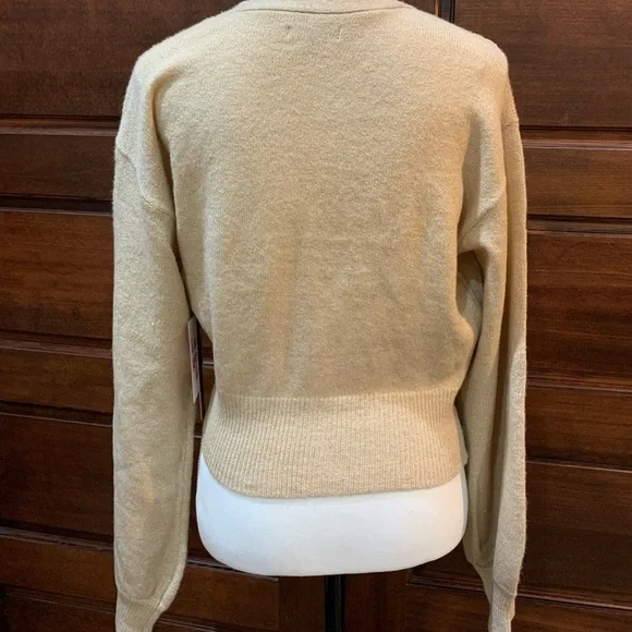 🔥NWT - V-Neck Faux Wrap sweater with sparkle - Picture 2 of 8
